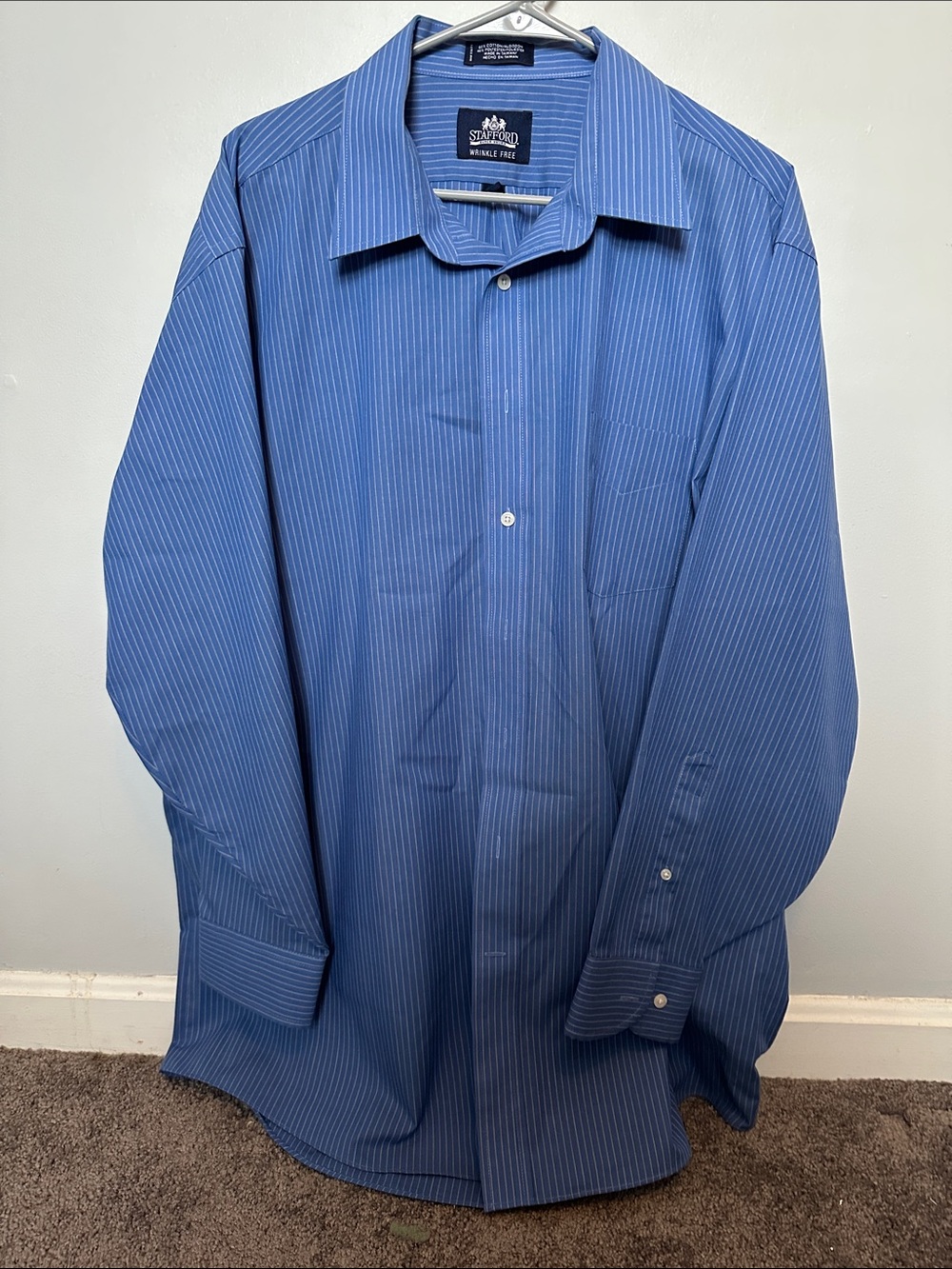 Stafford Blue Pinstriped Long-Sleeve Dress Shirt 34-35